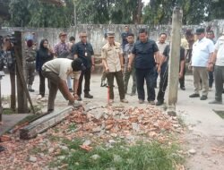 Sat Pol PP Palembang Bongkar Tembok di Jalur Hijau Bukit Lama, Sengketa Akses Jalan Picu Pro dan Kontra Warga