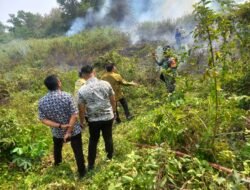 Kebakaran Kembali Terjadi di Kertapati, Babinsa dan Petugas Gabungan Berjibaku Padamkan Api