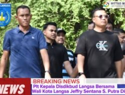 Plt Kepala Disdikbud Sopian Dampingi Wali Kota Langsa Nikmati Semarak Car Free Day Lapangan Merdeka